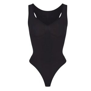 🔥🖤SKIMS SEAMLESS SCULPT THONG BODYSUIT🖤🔥NWOT